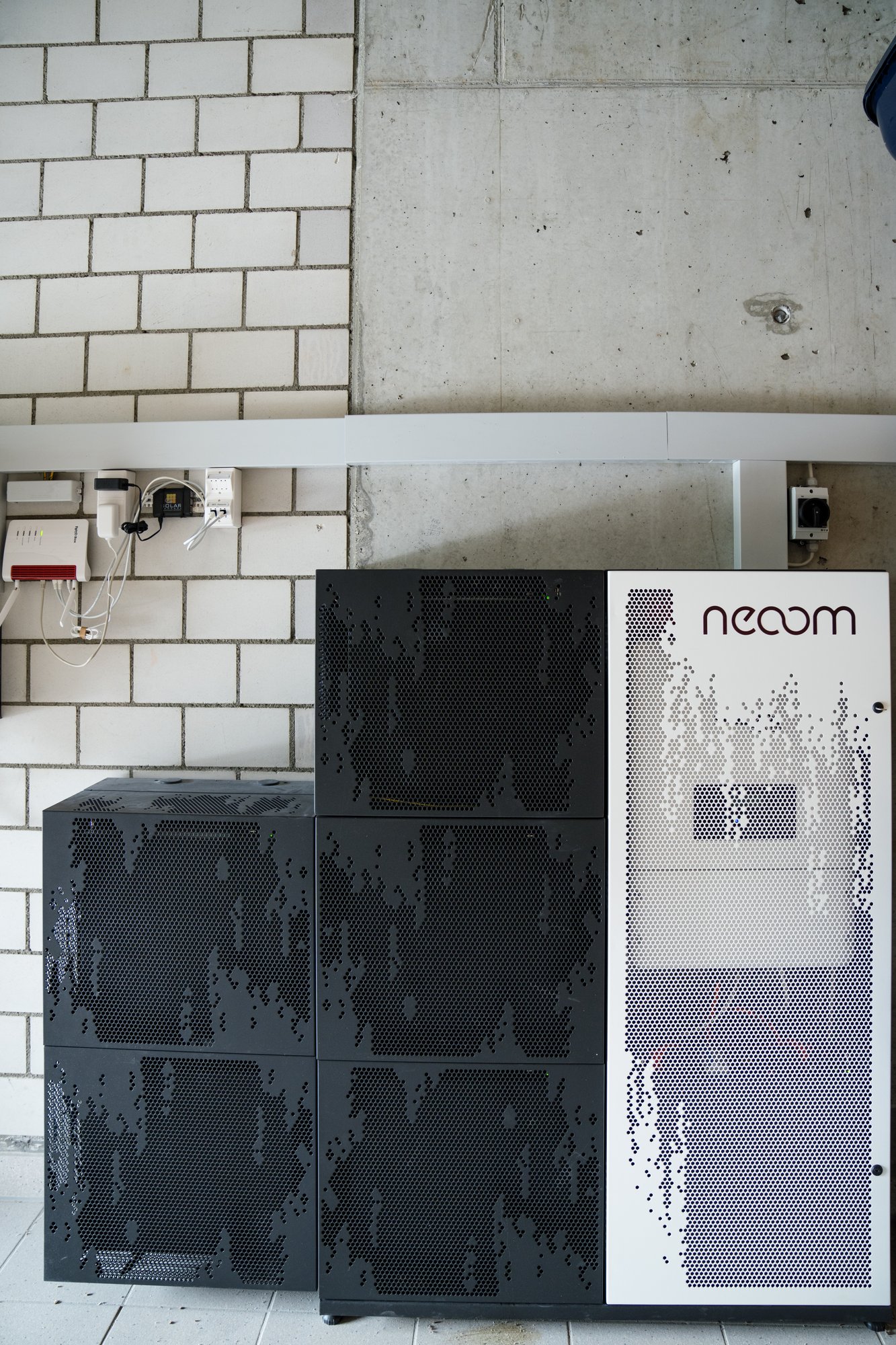 neoom KJUUBE Batteriespeicher beim Projekt Urnäsch